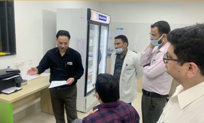 जिलाधिकारी सोनिका द्वारा स्पष्ट निर्देश दिए गए डेंगू मरीजों के उपचार एवं जांच में लापरवाई पर कड़ी कार्यवाही की जाए