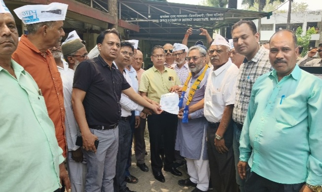 किसानों का गलत बिजली बिलों के नाम पर शोषण बंद करें प्रशासन