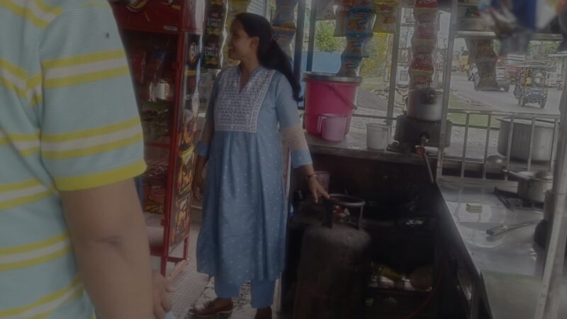 क्यूआरटी सक्रिय; 50 स्थानों पर छापेमारी, 12 सिलेंडर जब्त