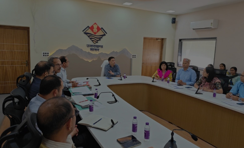 उत्तराखण्ड के अति दुर्गम क्षेत्रों में हेली सेवाओं से सुरक्षित मातृत्व को नई गति