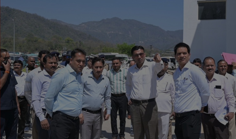 चारधाम यात्रा पंजीकरण के लिए ट्रांजिट कैम्प ऋषिकेश में 30 पंजीकरण कांउटर सहित 30 मोबाइल टीमें तैनात