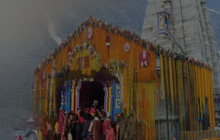 विश्व प्रसिद्ध केदारनाथ धाम के कपाट खुले, जय बाबा केदार के जयघोष से गूंज उठा धाम