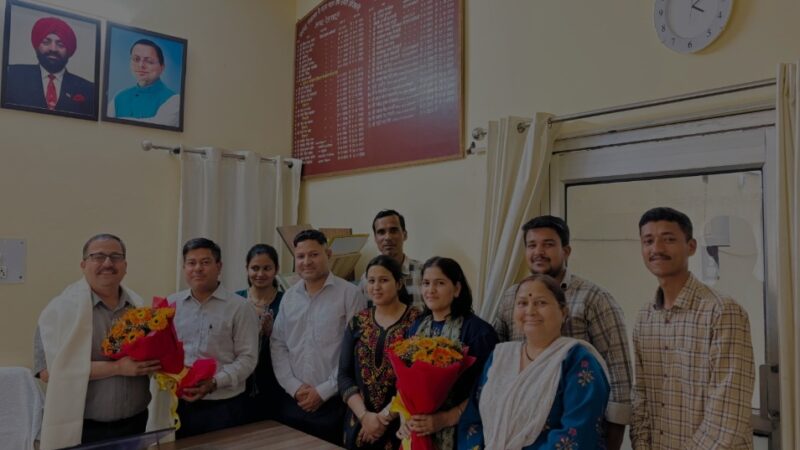 स्थानांतरण पर सहायक निदेशक सूचना बद्री चंद नेगी को दी स्नेहिल विदाई