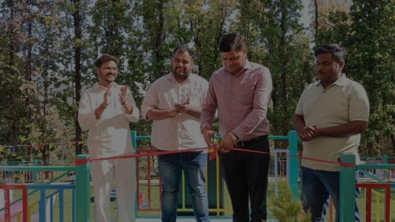 व्यो स्कूल के शुभारंभ अवसर पर नन्हे मुन्ने बच्चों के माताओं ने विभिन्न प्रतियोगिताओं में भाग लिया