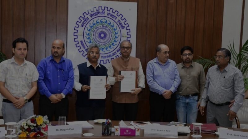 आईआईटी रुड़की और उत्तराखंड स्पेस एप्लीकेशन सेंटर के बीच हुआ एमओयू साइन
