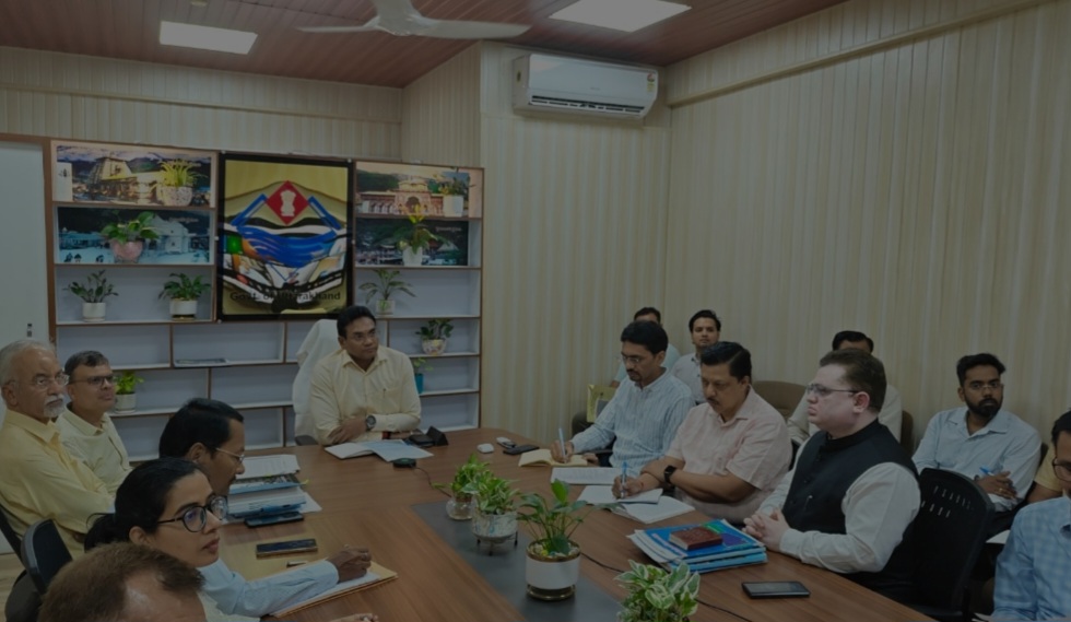 अवैध निर्माण और अनियमित कॉलोनियों पर प्रभावी नियंत्रण के लिए रेरा और प्राधिकरणों के बीच समन्वय बढ़ाया जाएगा